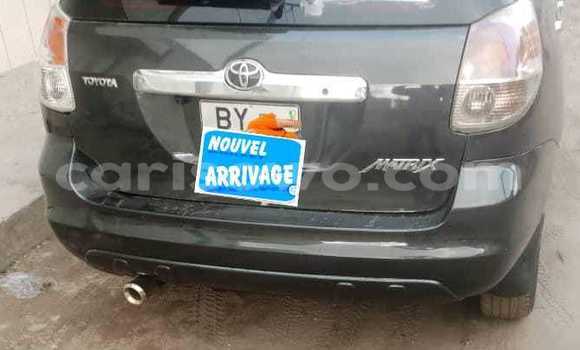 Ra Àlòkù Toyota Matrix Silver Ọkọ̀ in Cotonou ni Benin Ra Àlòkù Toyota Matrix Silver Ọkọ̀ in Cotonou ni Benin