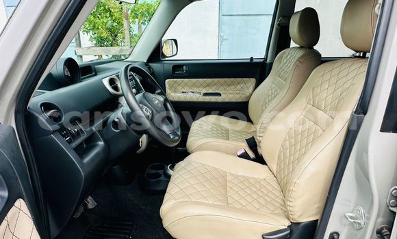 Acheter Occasion Voiture Toyota Scion TC Gris à Cotonou, Benin Acheter Occasion Voiture Toyota Scion TC Gris à Cotonou, Benin