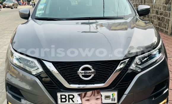 Buy Used Nissan Qashqai Silver Car in Cotonou in Benign
