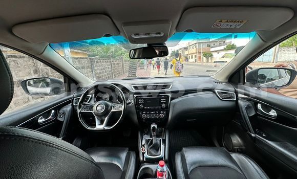 Ra Àlòkù Nissan Qashqai Silver Ọkọ̀ in Cotonou ni Benin Ra Àlòkù Nissan Qashqai Silver Ọkọ̀ in Cotonou ni Benin