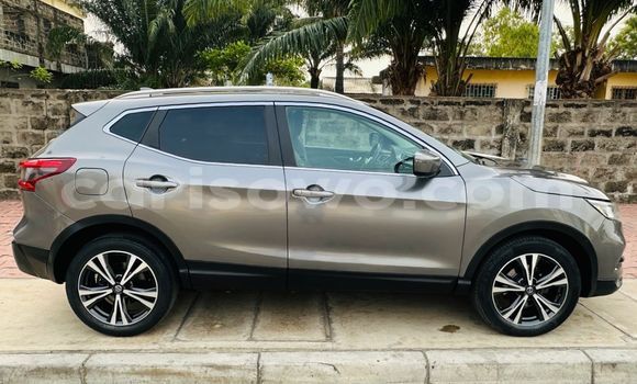 Ra Àlòkù Nissan Qashqai Silver Ọkọ̀ in Cotonou ni Benin Ra Àlòkù Nissan Qashqai Silver Ọkọ̀ in Cotonou ni Benin