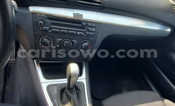 Ra Àlòkù BMW 1-Series funfun Ọkọ̀ in Cotonou ni Benin Ra Àlòkù BMW 1-Series funfun Ọkọ̀ in Cotonou ni Benin
