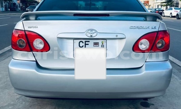 Ra Àlòkù Toyota Corolla Silver Ọkọ̀ in Cotonou ni Benin