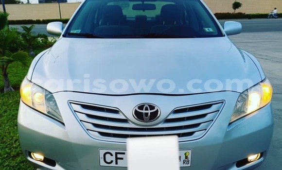 Buy Used Toyota Camry Silver Car in Cotonou in Benign