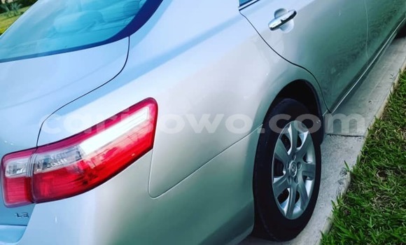 Ra Àlòkù Toyota Camry Silver Ọkọ̀ in Cotonou ni Benin Ra Àlòkù Toyota Camry Silver Ọkọ̀ in Cotonou ni Benin
