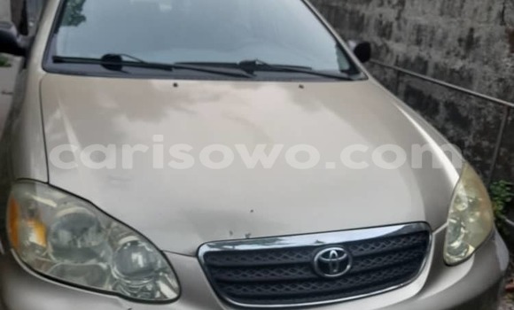 Ra Àlòkù Toyota Corolla Silver Ọkọ̀ in Cotonou ni Benin Ra Àlòkù Toyota Corolla Silver Ọkọ̀ in Cotonou ni Benin