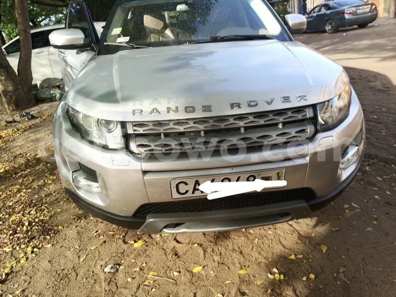 Big with watermark land rover range rover evoque benin cotonou 19964