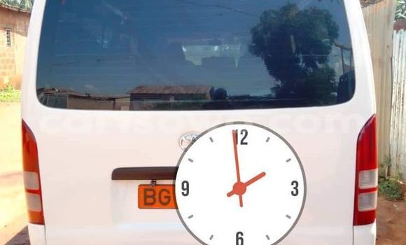 Acheter Occasion Voiture Toyota Hiace Blanc à Athieme, Mono Acheter Occasion Voiture Toyota Hiace Blanc à Athieme, Mono