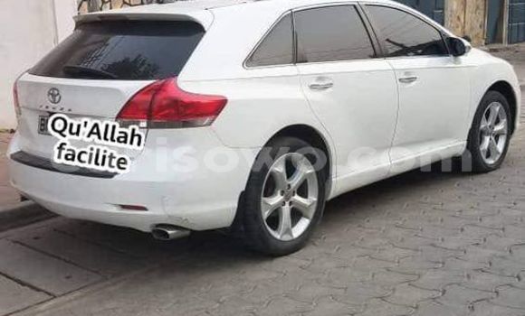 Acheter Occasion Voiture Toyota Venza Blanc à Allada, Benin Acheter Occasion Voiture Toyota Venza Blanc à Allada, Benin