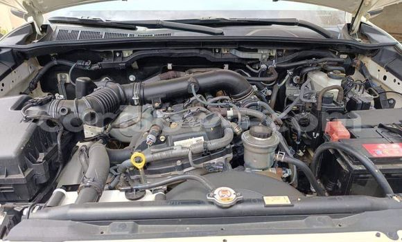 Acheter Occasion Voiture Toyota Hilux Blanc à Aplahoue, Couffo Acheter Occasion Voiture Toyota Hilux Blanc à Aplahoue, Couffo