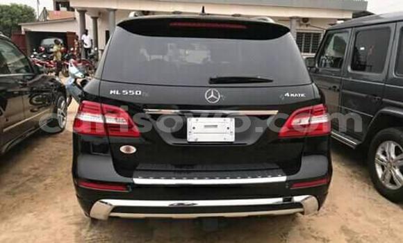 Acheter Occasion Voiture Mercedes-Benz ML–Class Noir à Cotonou, Benin Acheter Occasion Voiture Mercedes-Benz ML–Class Noir à Cotonou, Benin
