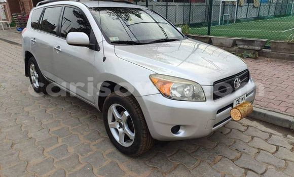 Buy Used Toyota RAV4 Other Car in Cotonou in Benign