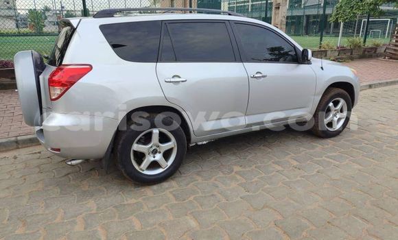 Acheter Occasion Voiture Toyota RAV4 Autre à Cotonou, Benin Acheter Occasion Voiture Toyota RAV4 Autre à Cotonou, Benin