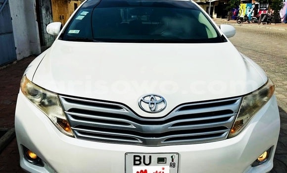 Acheter Occasion Voiture Toyota Venza Blanc à Cotonou, Benin
