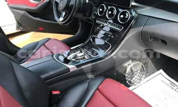 Acheter Occasion Voiture Mercedes-Benz C-klasse Noir à Cotonou, Benin Acheter Occasion Voiture Mercedes-Benz C-klasse Noir à Cotonou, Benin