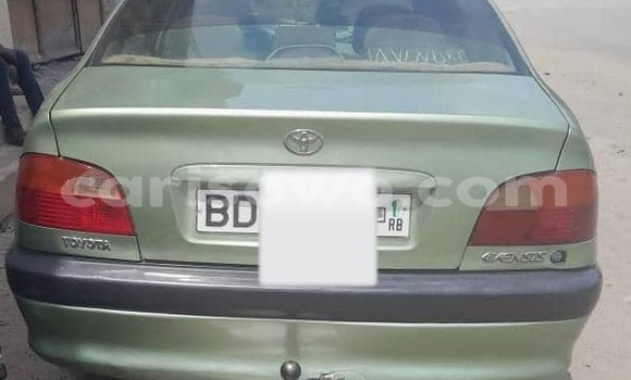Ra Àlòkù Toyota Avensis Alawọ ewe Ọkọ̀ in Cotonou ni Benin Ra Àlòkù Toyota Avensis Alawọ ewe Ọkọ̀ in Cotonou ni Benin