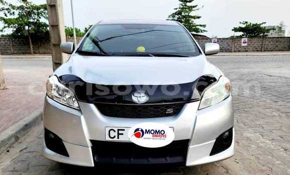 Sayi Na hannu Toyota Matrix Azurfa Mota in Cotonou a Benin Sayi Na hannu Toyota Matrix Azurfa Mota in Cotonou a Benin