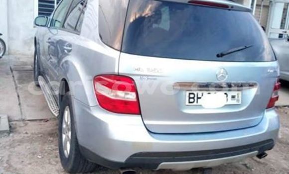 Buy Used Mercedes-Benz ML–Class Silver Car in Cotonou in Benign Buy Used Mercedes-Benz ML–Class Silver Car in Cotonou in Benign