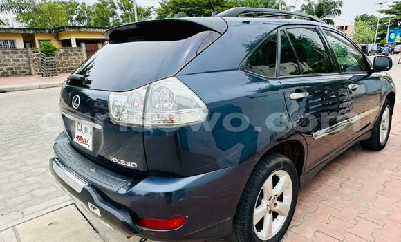 Sayi Na hannu Lexus RX 330 Blue Mota in Cotonou a Benin Sayi Na hannu Lexus RX 330 Blue Mota in Cotonou a Benin