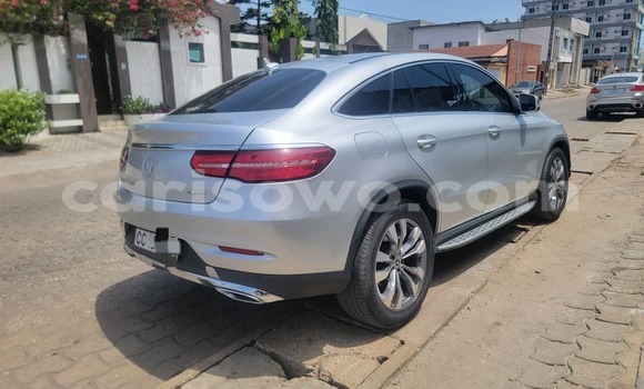 Sayi Na hannu Mercedes-Benz GLE Azurfa Mota in Cotonou a Benin Sayi Na hannu Mercedes-Benz GLE Azurfa Mota in Cotonou a Benin
