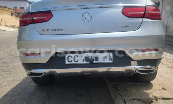 Sayi Na hannu Mercedes-Benz GLE Azurfa Mota in Cotonou a Benin Sayi Na hannu Mercedes-Benz GLE Azurfa Mota in Cotonou a Benin