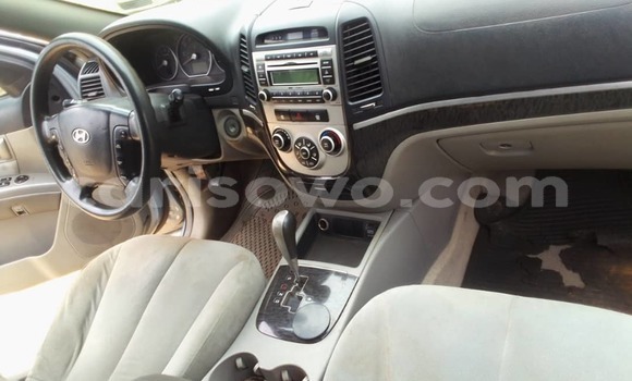 Acheter Occasion Voiture Hyundai Santa Fe Bleu à Cotonou, Benin Acheter Occasion Voiture Hyundai Santa Fe Bleu à Cotonou, Benin