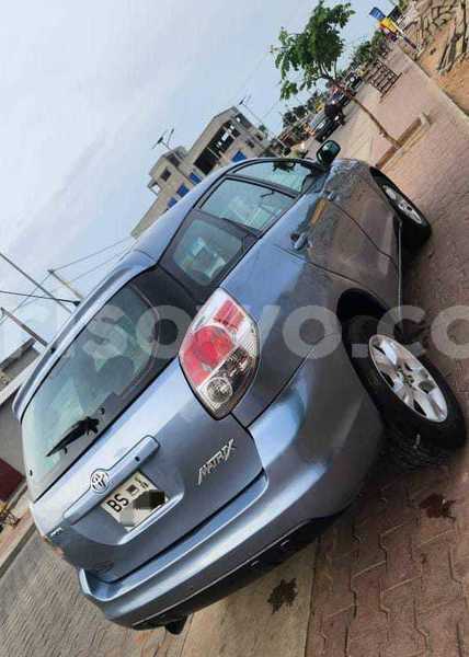 Big with watermark toyota matrix benin cotonou 20049