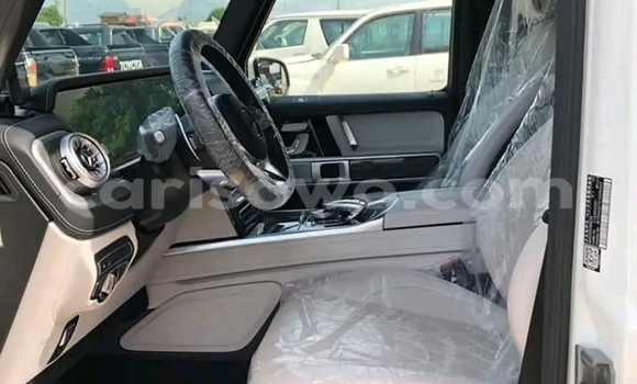 Acheter Occasion Voiture Mercedes-Benz G-klasse Blanc à Cotonou, Benin Acheter Occasion Voiture Mercedes-Benz G-klasse Blanc à Cotonou, Benin