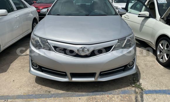 Acheter Occasion Voiture Toyota Camry Gris à Cotonou, Benin Acheter Occasion Voiture Toyota Camry Gris à Cotonou, Benin
