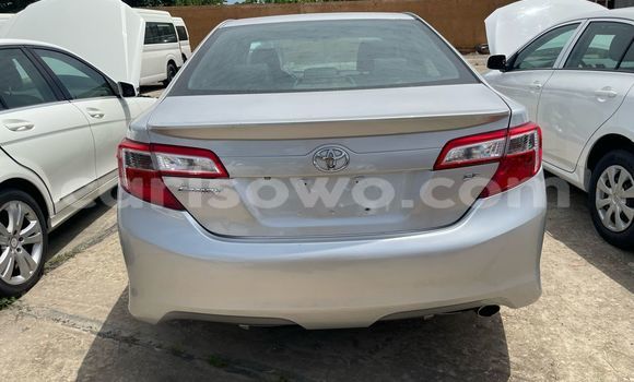 Acheter Occasion Voiture Toyota Camry Gris à Cotonou, Benin Acheter Occasion Voiture Toyota Camry Gris à Cotonou, Benin