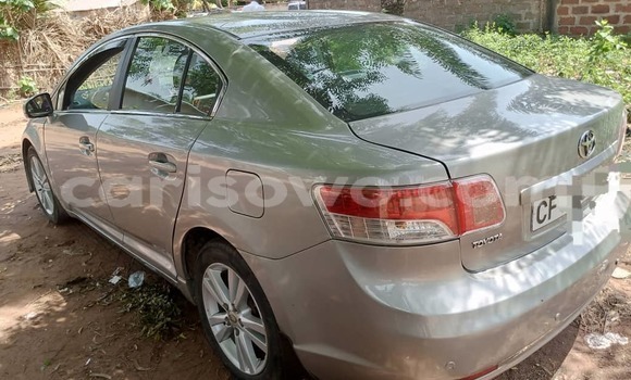 Acheter Occasion Voiture Toyota Avensis Gris à Cotonou, Benin Acheter Occasion Voiture Toyota Avensis Gris à Cotonou, Benin