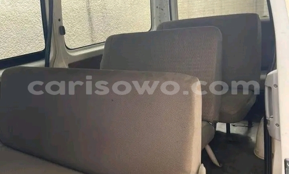 Buy Used Toyota Hiace Beige Car in Cotonou in Benign