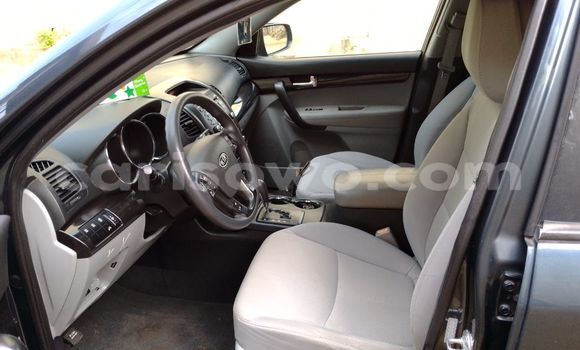 Acheter Occasion Voiture Kia Sorento Noir à Abomey Calavi, Benin Acheter Occasion Voiture Kia Sorento Noir à Abomey Calavi, Benin