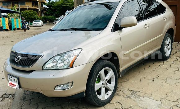 Ra Àlòkù Lexus RX 330 Silver Ọkọ̀ in Cotonou ni Benin Ra Àlòkù Lexus RX 330 Silver Ọkọ̀ in Cotonou ni Benin