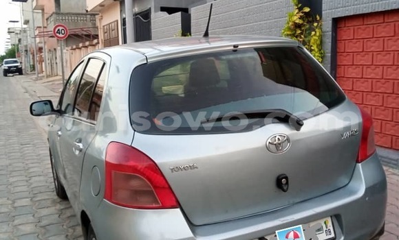 Acheter Occasion Voiture Toyota Yaris Gris à Cotonou, Benin