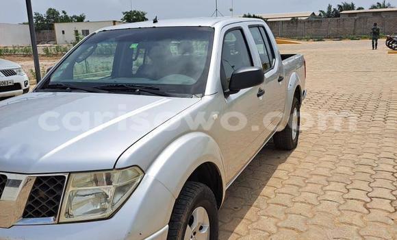 Acheter Occasion Voiture Nissan Pickup Blanc à Cotonou, Benin Acheter Occasion Voiture Nissan Pickup Blanc à Cotonou, Benin