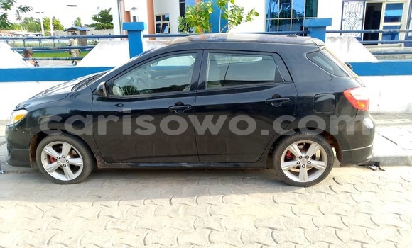 Acheter Occasion Voiture Toyota Matrix Noir à Cotonou, Benin Acheter Occasion Voiture Toyota Matrix Noir à Cotonou, Benin