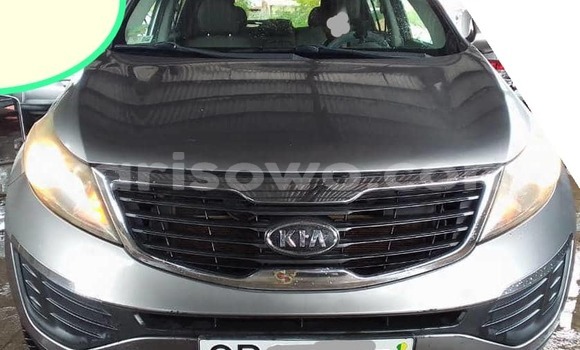Acheter Occasion Voiture Kia Sportage Beige à Cotonou, Benin Acheter Occasion Voiture Kia Sportage Beige à Cotonou, Benin