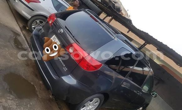 Buy Used Toyota Sienna Blue Car in Cotonou in Benign Buy Used Toyota Sienna Blue Car in Cotonou in Benign