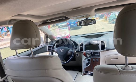 Sayi Na hannu Toyota Venza Azurfa Mota in Cotonou a Benin Sayi Na hannu Toyota Venza Azurfa Mota in Cotonou a Benin
