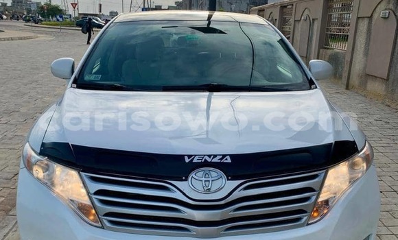 Acheter Occasion Voiture Toyota Venza Beige à Cotonou, Benin Acheter Occasion Voiture Toyota Venza Beige à Cotonou, Benin