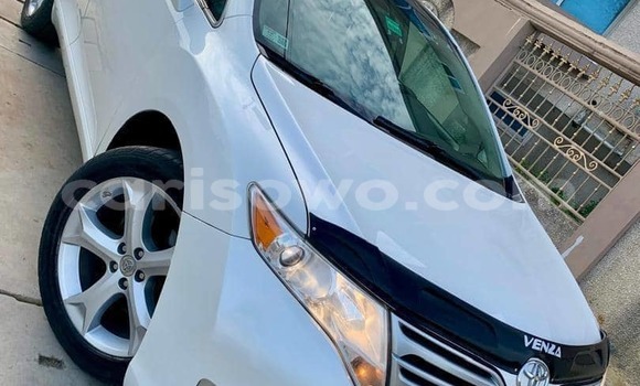 Acheter Occasion Voiture Toyota Venza Beige à Cotonou, Benin Acheter Occasion Voiture Toyota Venza Beige à Cotonou, Benin