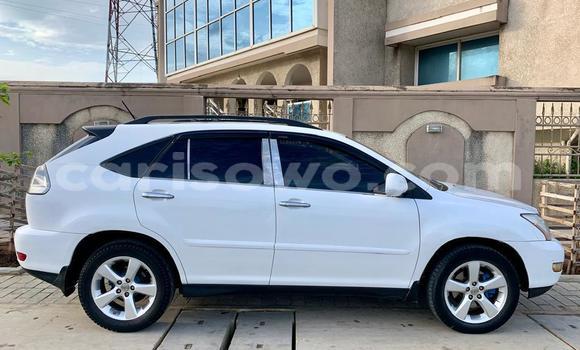Sayi Na hannu Lexus RX 350 White Mota in Cotonou a Benin Sayi Na hannu Lexus RX 350 White Mota in Cotonou a Benin