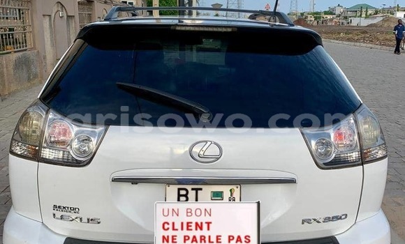 Sayi Na hannu Lexus RX 350 White Mota in Cotonou a Benin Sayi Na hannu Lexus RX 350 White Mota in Cotonou a Benin