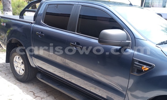 Ra Àlòkù Ford E 150 Cargo Van Blue Ọkọ̀ akẹ́rù ńlá in Cotonou ni Benin Ra Àlòkù Ford E 150 Cargo Van Blue Ọkọ̀ akẹ́rù ńlá in Cotonou ni Benin