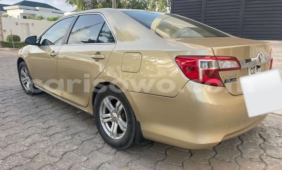 Acheter Occasion Voiture Toyota Camry Beige à Cotonou, Benin Acheter Occasion Voiture Toyota Camry Beige à Cotonou, Benin