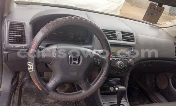 Sayi Na hannu Honda Accord Black Mota in Cotonou a Benin Sayi Na hannu Honda Accord Black Mota in Cotonou a Benin