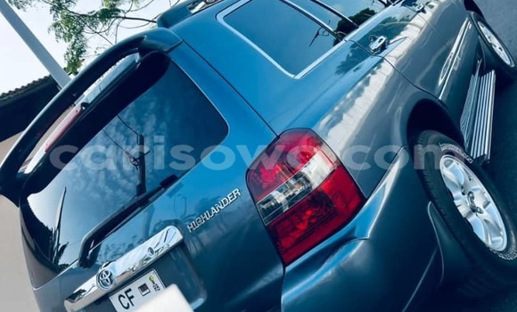 Acheter Occasion Voiture Toyota Highlander Noir à Cotonou, Benin Acheter Occasion Voiture Toyota Highlander Noir à Cotonou, Benin