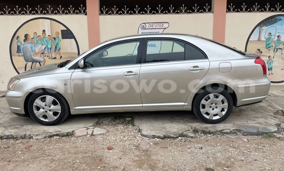 Acheter Occasion Voiture Toyota Avensis Gris à Cotonou, Benin Acheter Occasion Voiture Toyota Avensis Gris à Cotonou, Benin