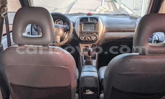 Sayi Na hannu Toyota RAV4 Black Mota in Cotonou a Benin Sayi Na hannu Toyota RAV4 Black Mota in Cotonou a Benin